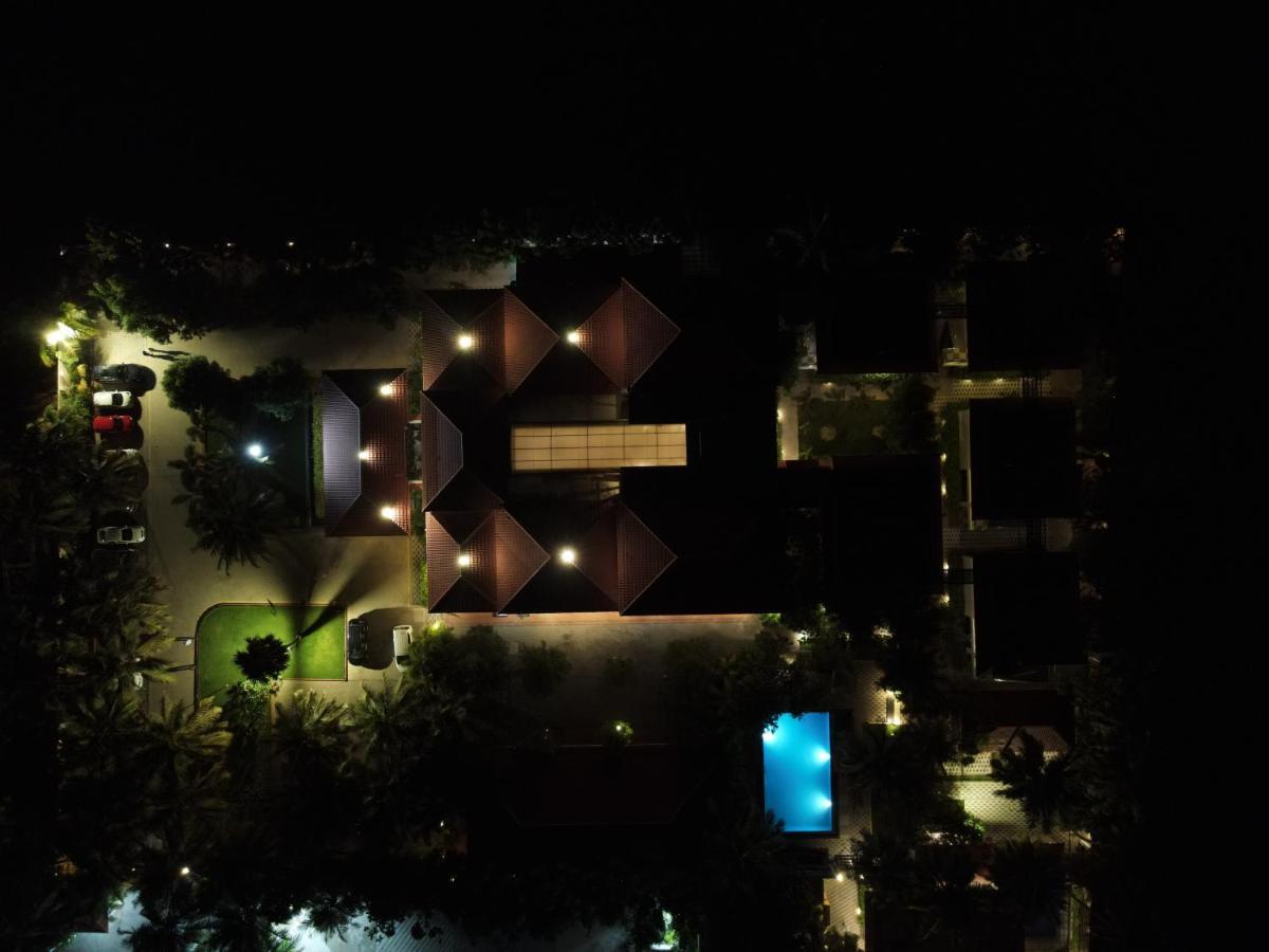 D Wayfarer Inn Resort Ероде Екстер'єр фото