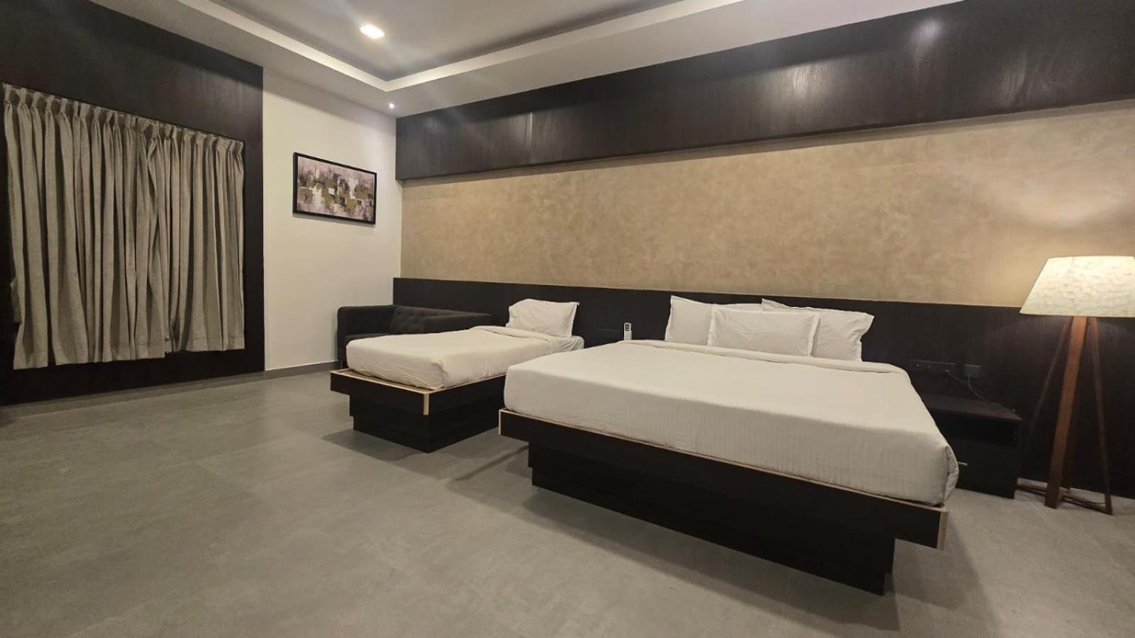 D Wayfarer Inn Resort Ероде Екстер'єр фото
