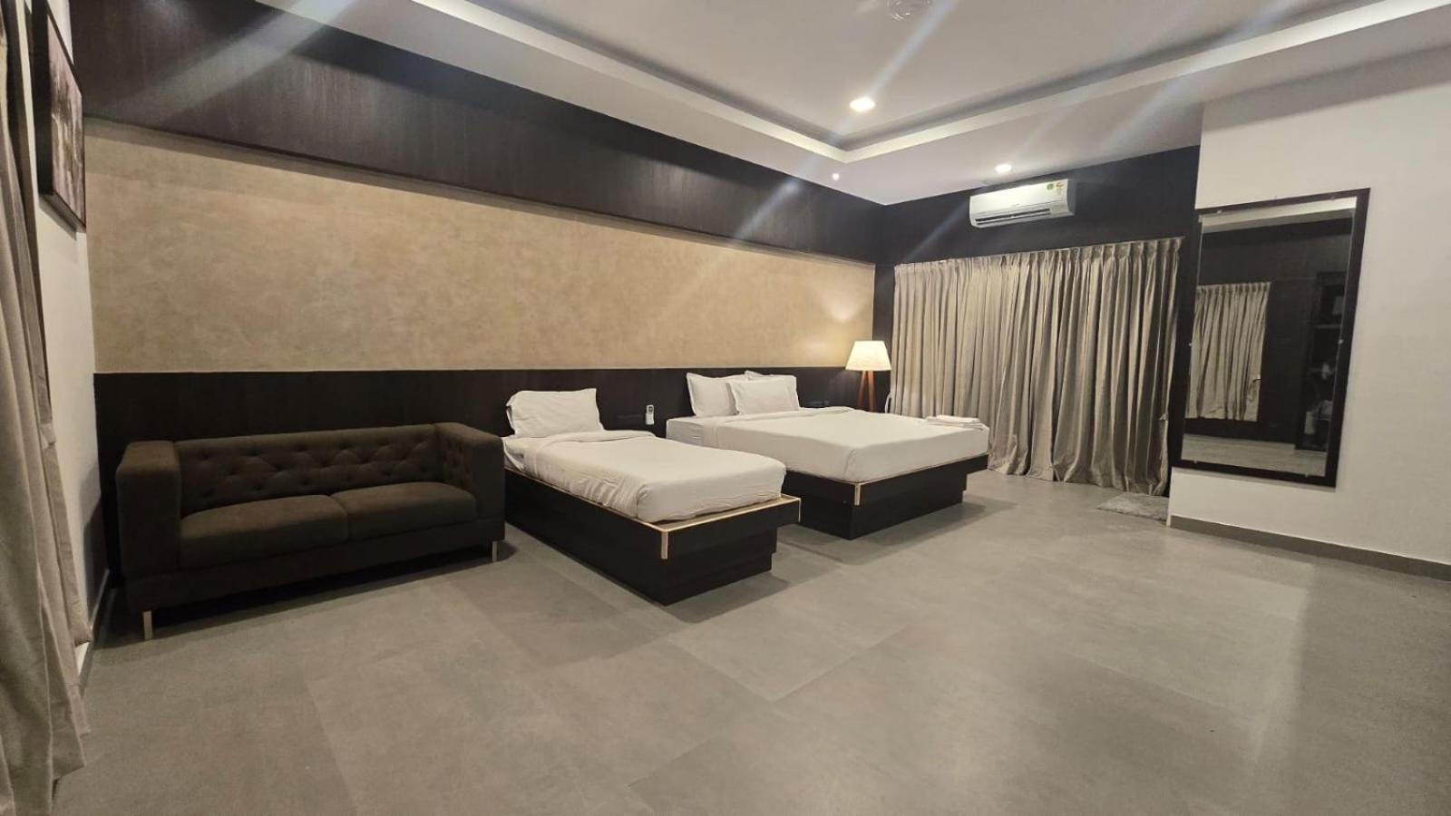D Wayfarer Inn Resort Ероде Екстер'єр фото