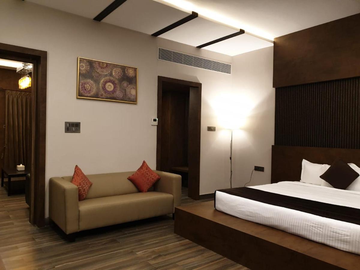 D Wayfarer Inn Resort Ероде Екстер'єр фото