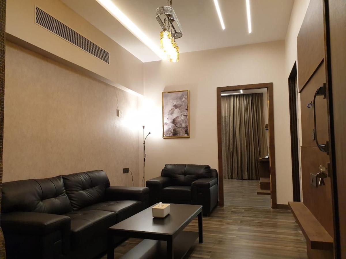 D Wayfarer Inn Resort Ероде Екстер'єр фото
